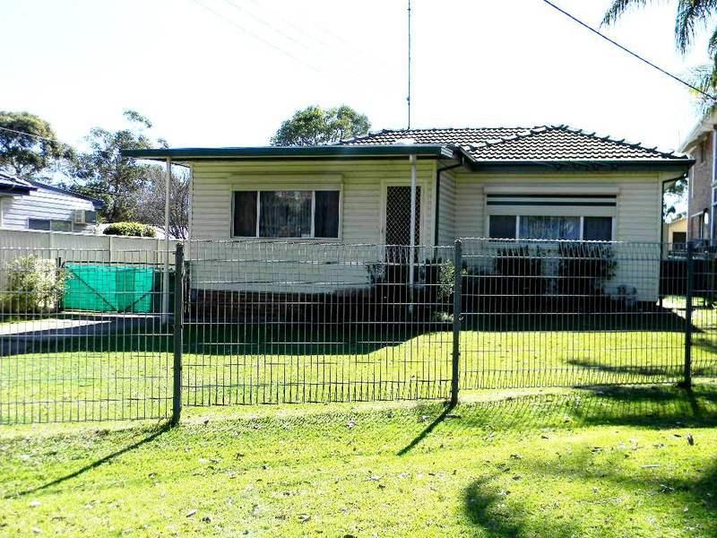 2/328																										Clovelly Road
														
								Clovelly, NSW 2031