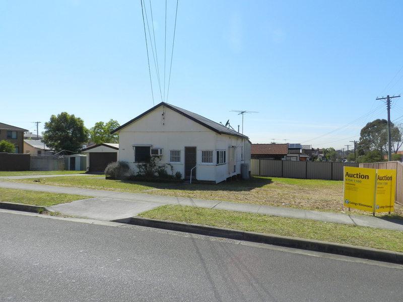 100 The Boulevarde, Fairfield Heights NSW 2165 Property Information