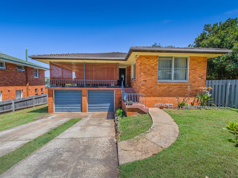 7/13																										Lincoln Road
														
								Port Macquarie, NSW 2444