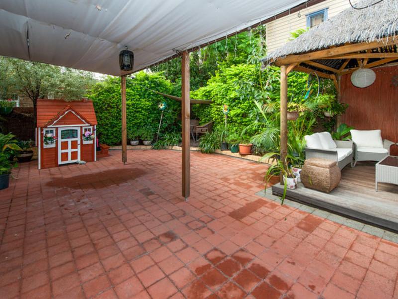 18 Hollands Avenue, Marrickville