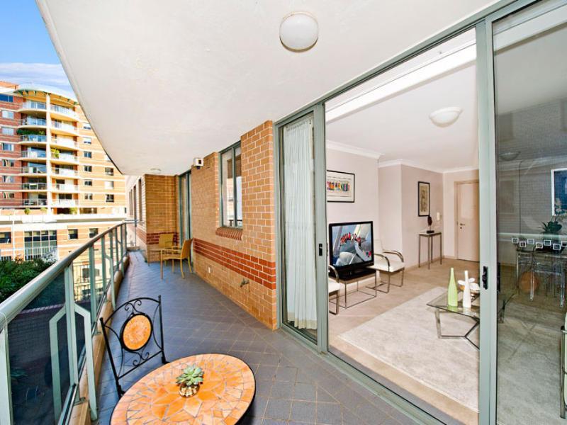602/8 Spring Street, Bondi Junction