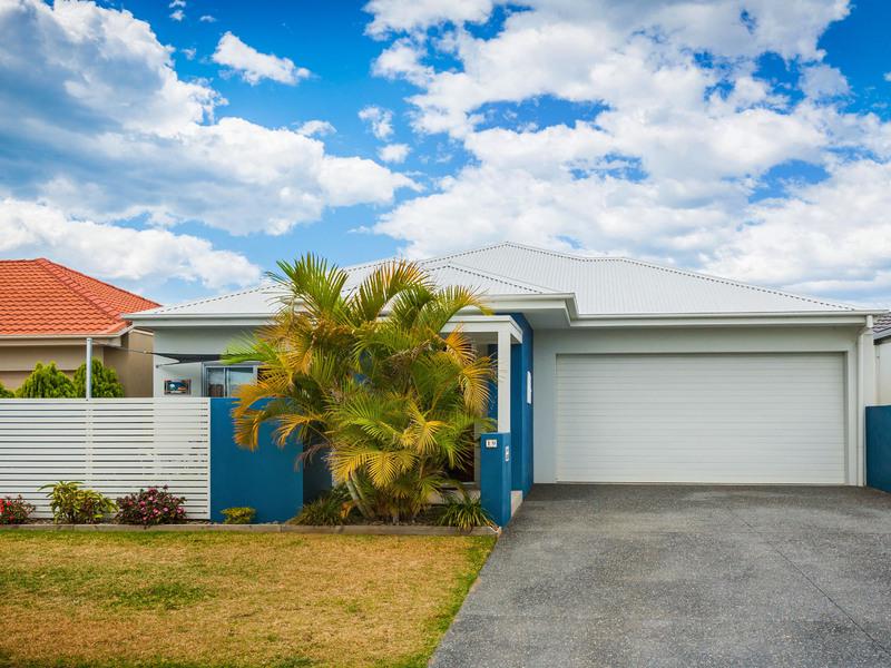 4/22																										Hawkesbury Avenue
														
								Dee Why, NSW 2099