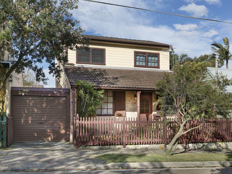22 Edmund Street, Queens Park