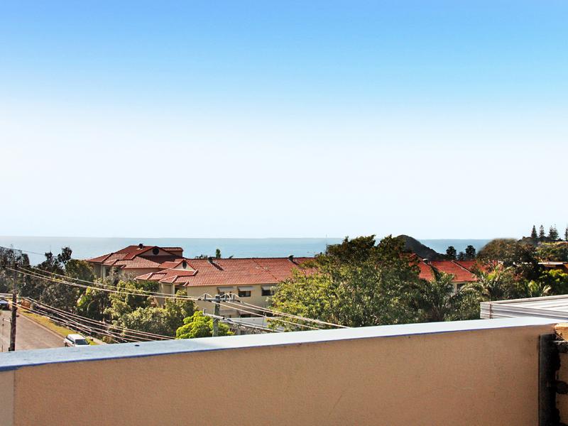 2/11 Everard Street, Port Macquarie