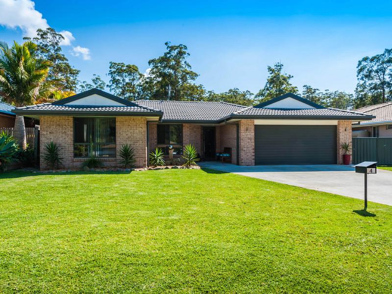 4 Crane Place, Port Macquarie