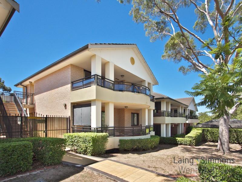 14/34																										Kings Cross Road
														
								Potts Point, NSW 2011