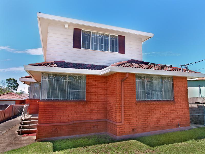 1																										Brenan St
														
								Fairfield, NSW 2165