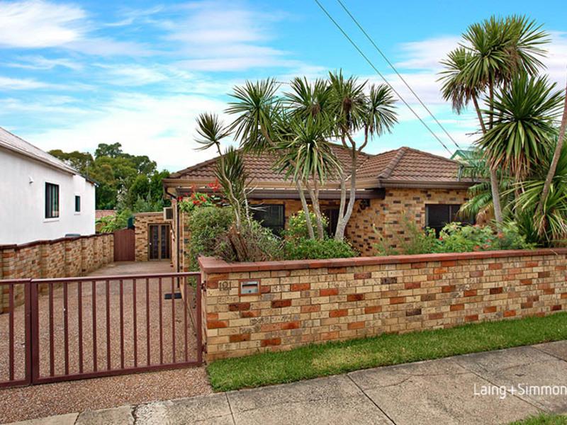 121 Clyde Street, Granville