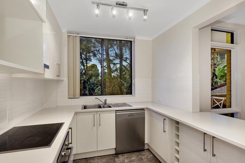 14/10 Goodwin Street, Narrabeen