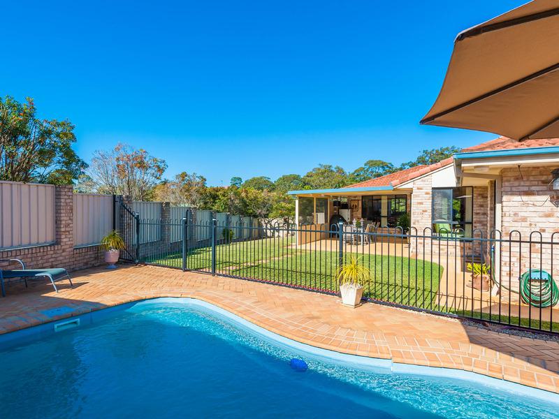 2/11-11A																										Ellis Street
														
								Merrylands, NSW 2160