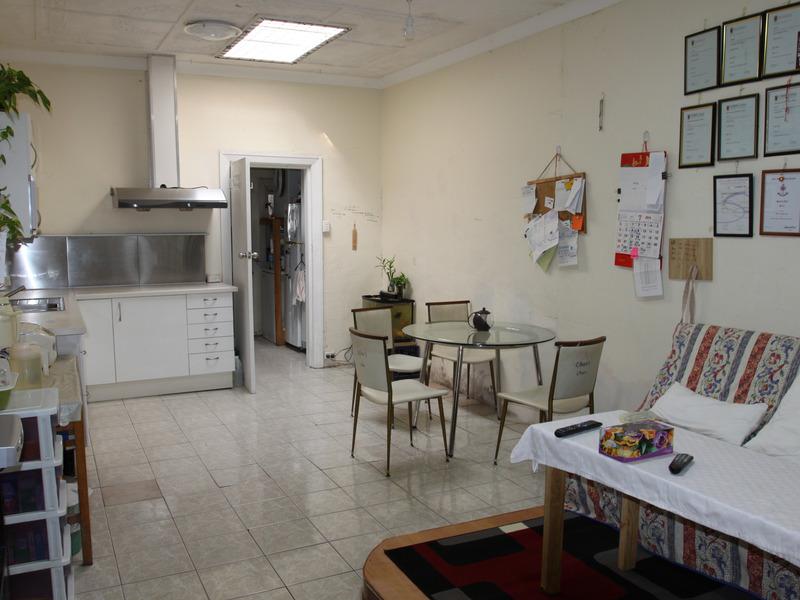 2/11-11A																										Ellis Street
														
								Merrylands, NSW 2160