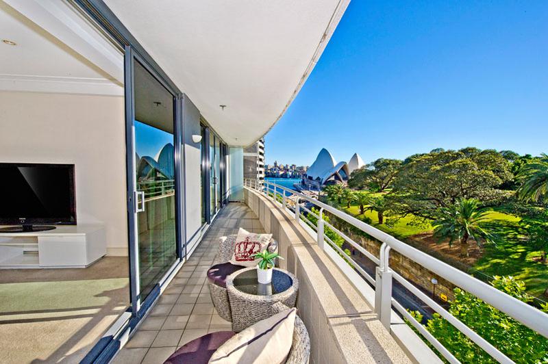62/5 Macquarie Street, Sydney