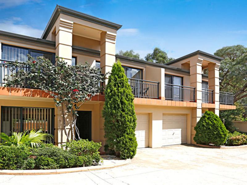 7/4-10 Kumbardang Avenue, Miranda