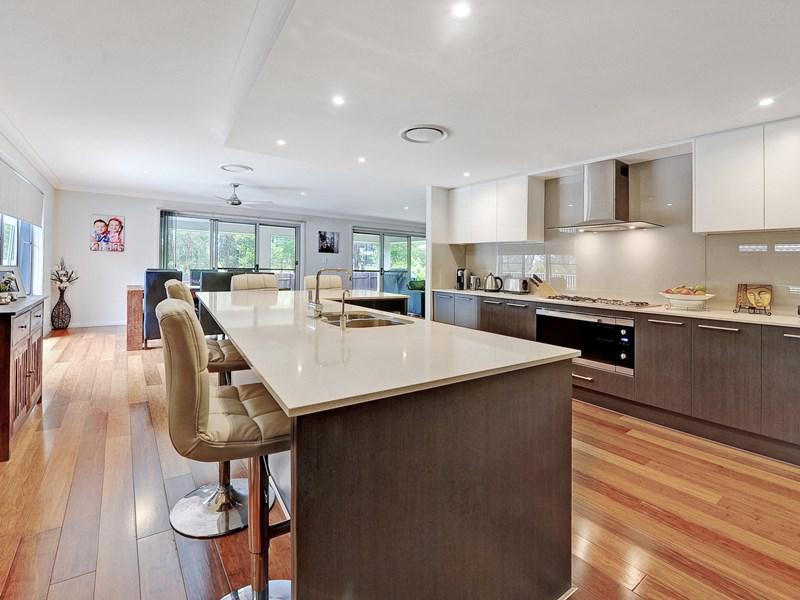 8 Blue Wren Close, Port Macquarie