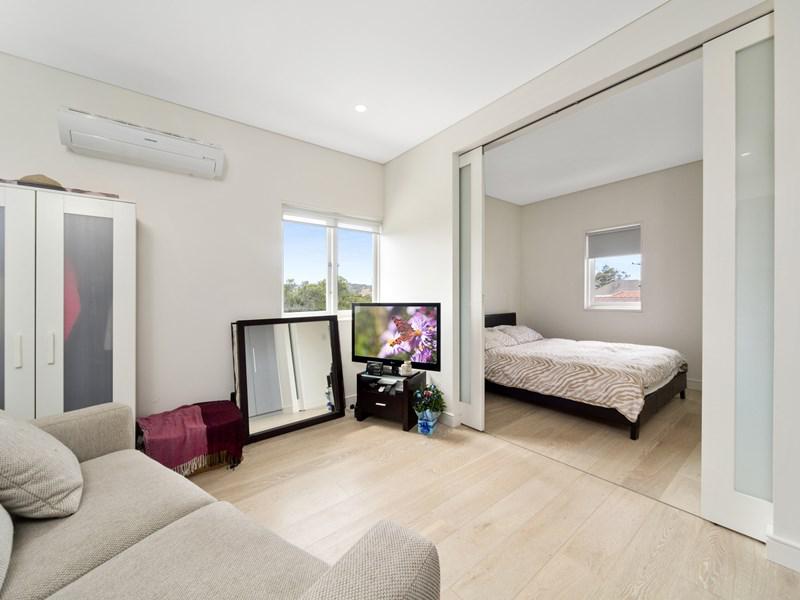 13/78 Curlewis Street, Bondi Beach