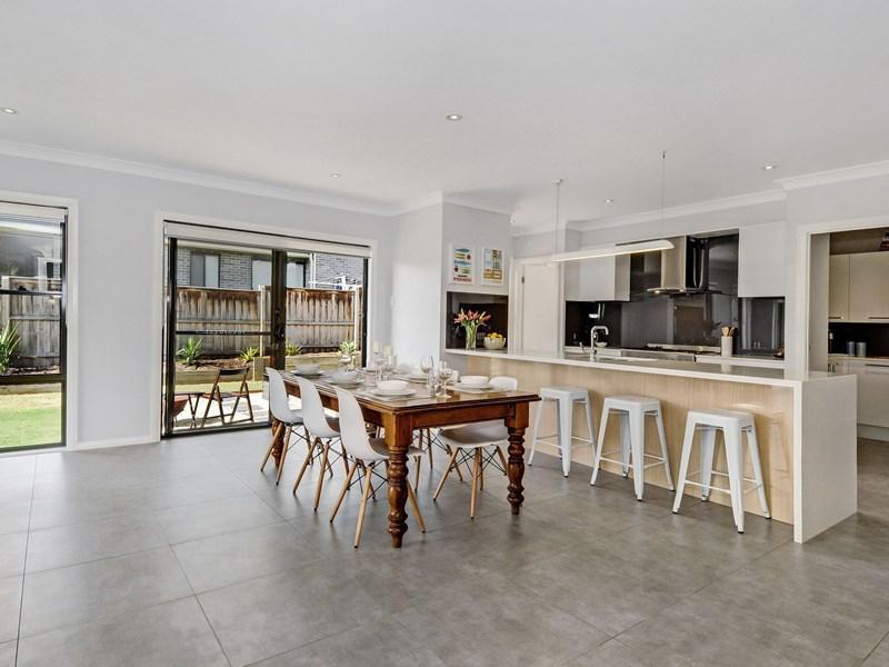 5 Yarralumla Parade, Port Macquarie