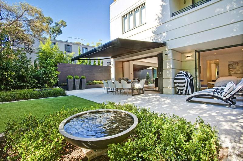 2 "amarco" 16 Court Road, Double Bay
