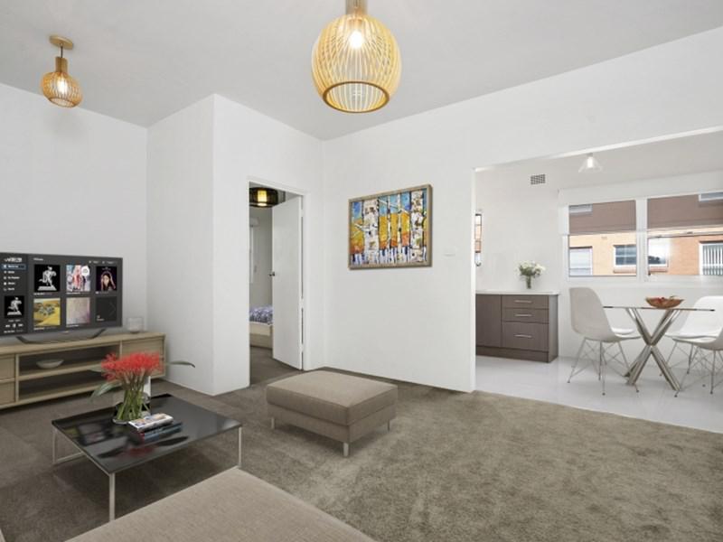 3/104 Kiora Road, Miranda