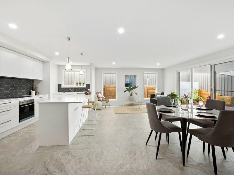 2/262 Crestwood Drive, Port Macquarie
