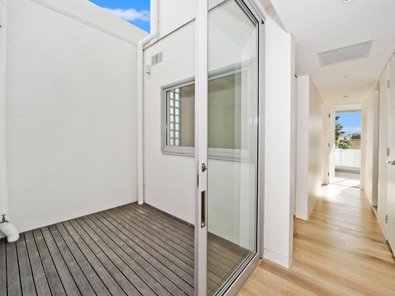 4/296 Campbell Parade, Bondi Beach NSW 2026 Property Information
