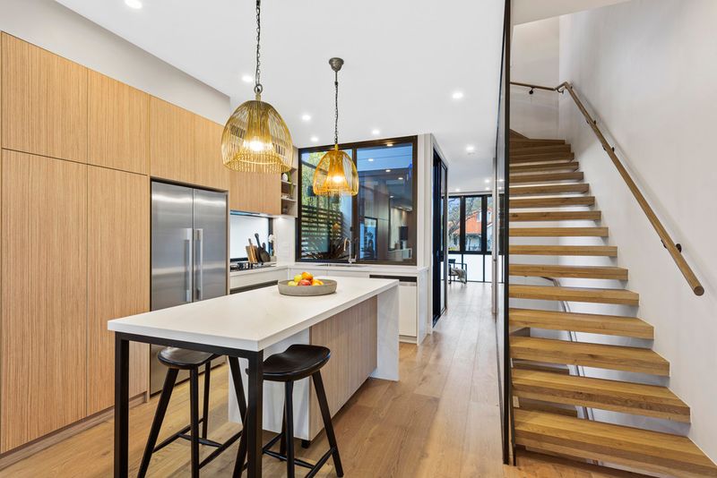 6 Fraser Street, Randwick