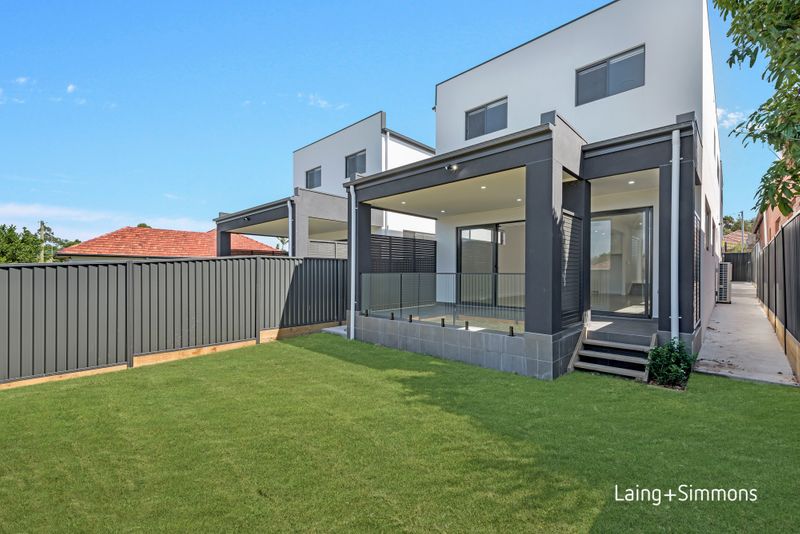 229a The Trongate, Granville NSW 2142 House Leased