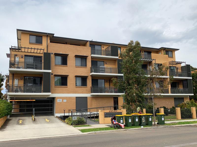 1/7-9																										Frederick Street
														
								Hornsby, NSW 2077