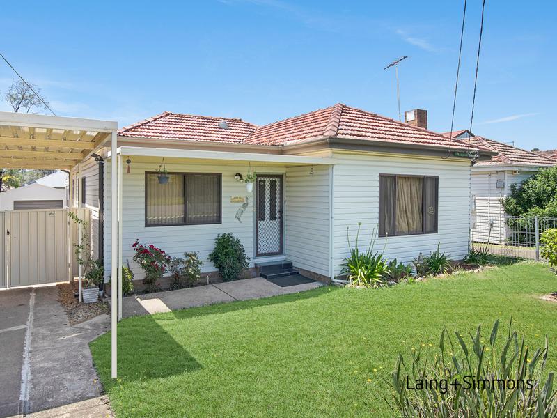 7/12-14																										Albert Street
														
								Campsie, NSW 2194