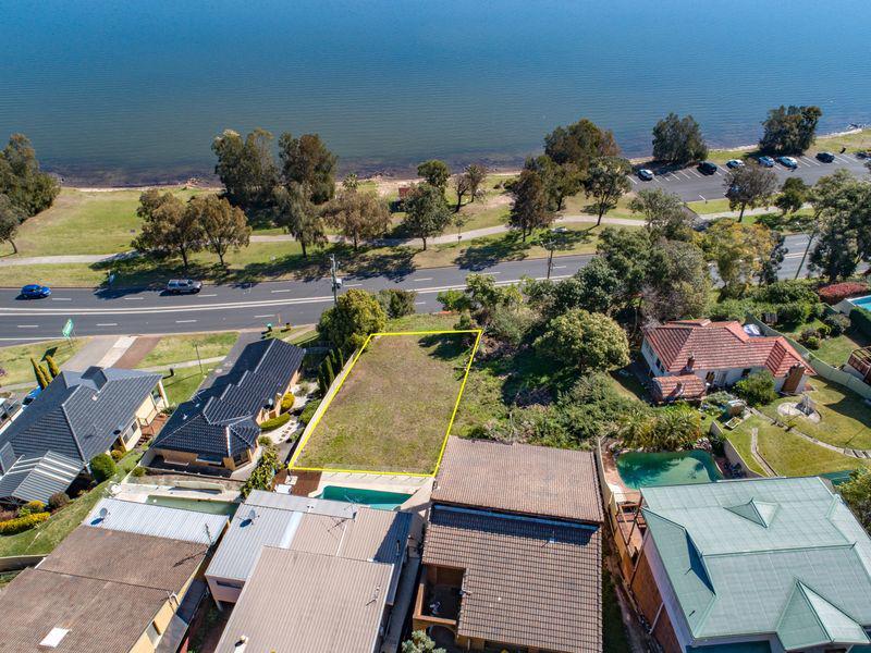 514 The Esplanade, Warners Bay NSW 2282 Property Information