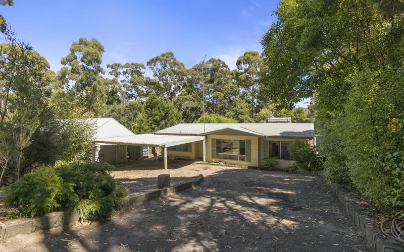 7 Byres Road, Blackwood VIC 3458 House Sold