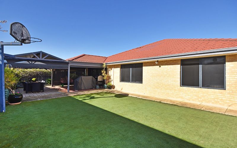 8 Withnell Drive, Ellenbrook WA 6069 House Sold