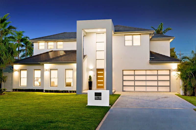 1 Tuross Avenue