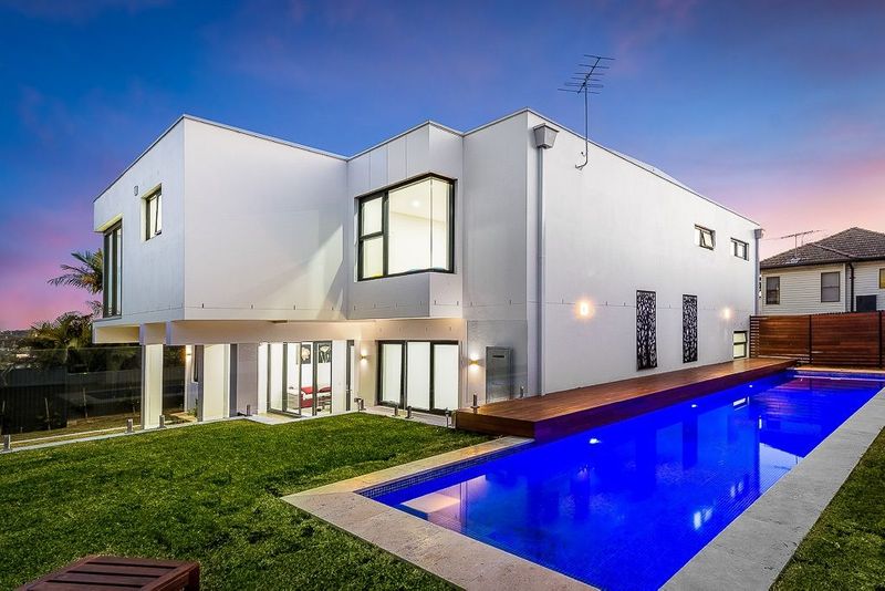 7a Canberra Road