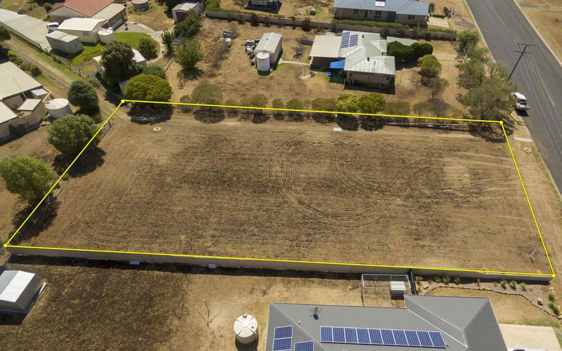 29 Ruby Street, KINGSTHORPE QLD 4400 Property Information