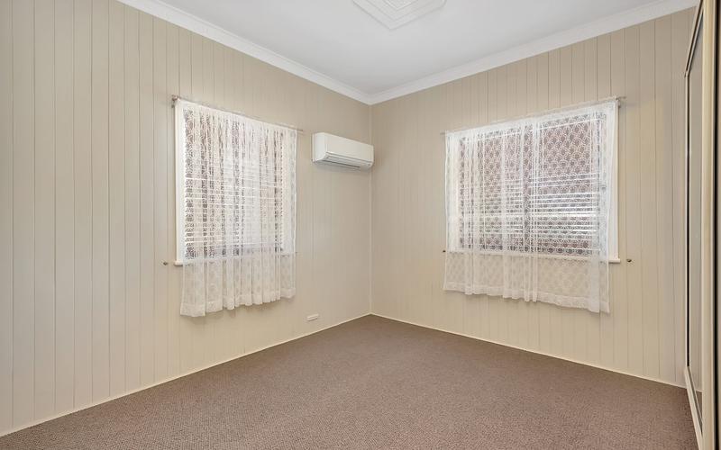 8 John Street, GOOMBUNGEE QLD 4354 Property Information