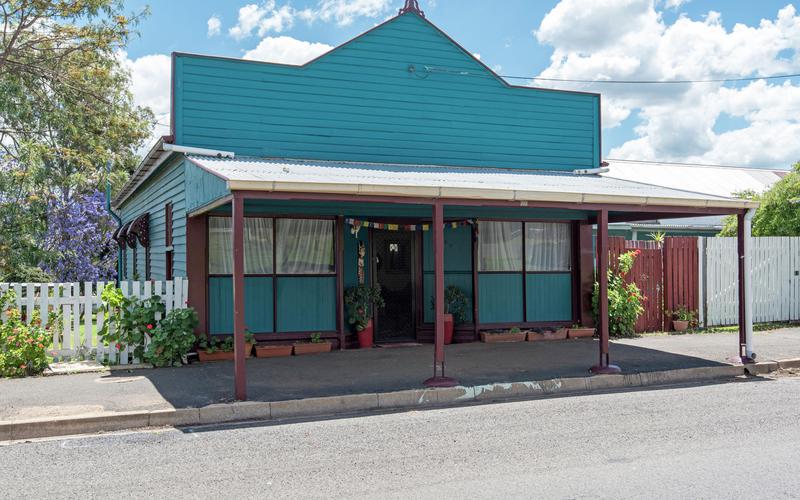 123 Mocatta Street, GOOMBUNGEE QLD 4354 Property Information