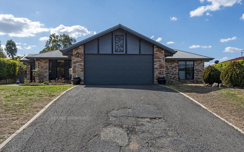 18 Belclaire Drive, WESTBROOK QLD 4350 Property Information