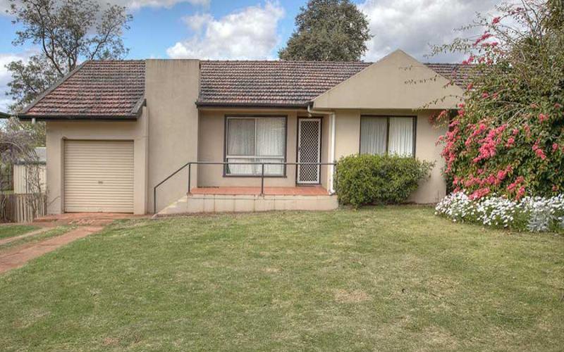 192B West St, SOUTH TOOWOOMBA QLD 4350 House Sold