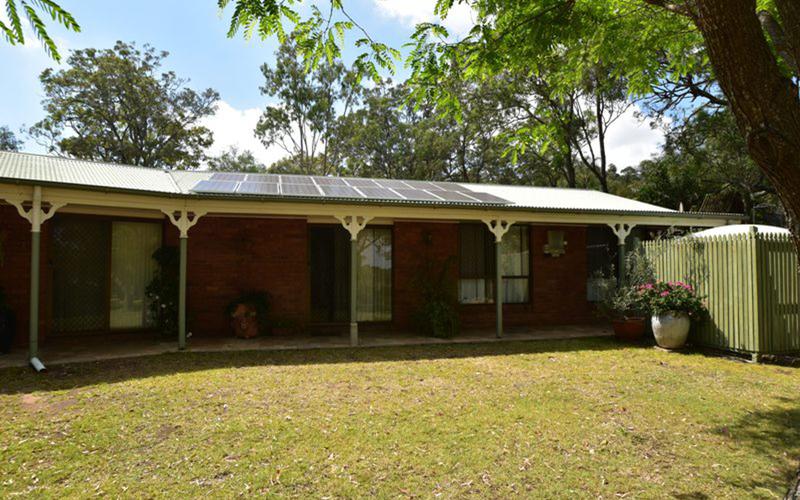 50 Panorama Drive, GLENVALE QLD 4350 Property Information