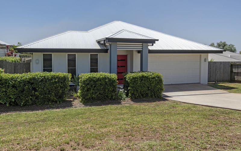 1 Honeyeater Drive, HIGHFIELDS QLD 4352 Property Information
