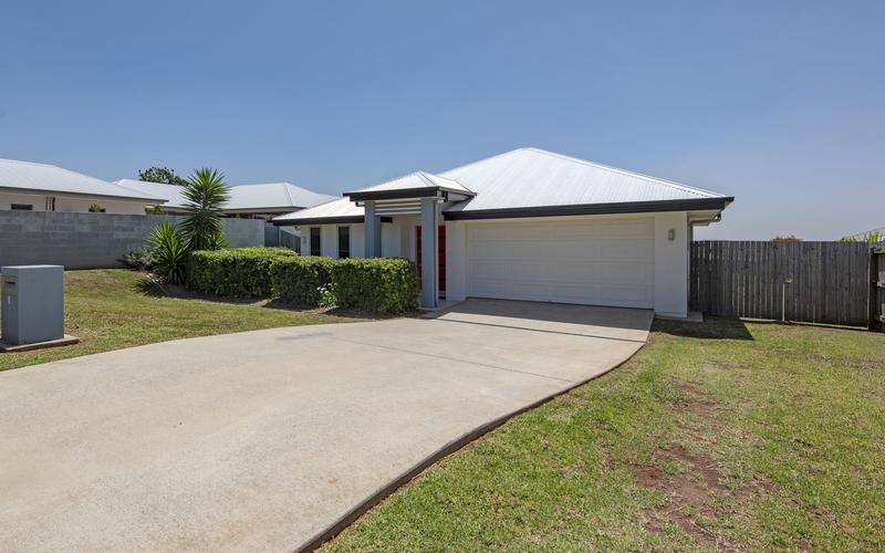 1 Honeyeater Drive, HIGHFIELDS QLD 4352 Property Information
