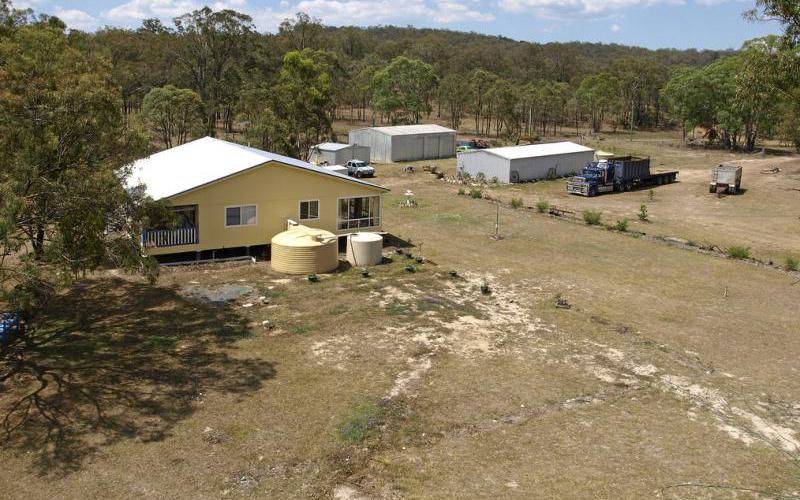 238 Big Hill Rd, PRATTEN QLD 4370 Property Information