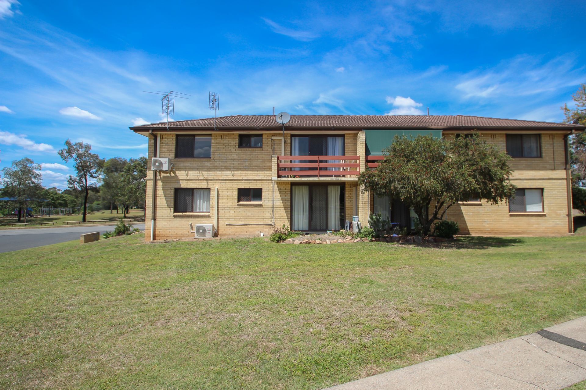 11/23 Mitchell Avenue, Singleton NSW 2330 Property Information