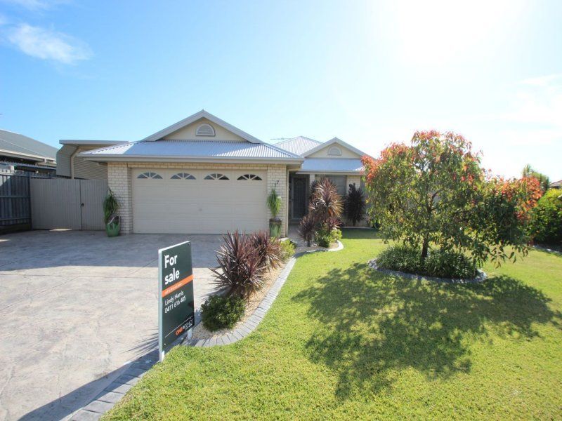 17 Sinclair Avenue, SINGLETON NSW 2330 House Sold