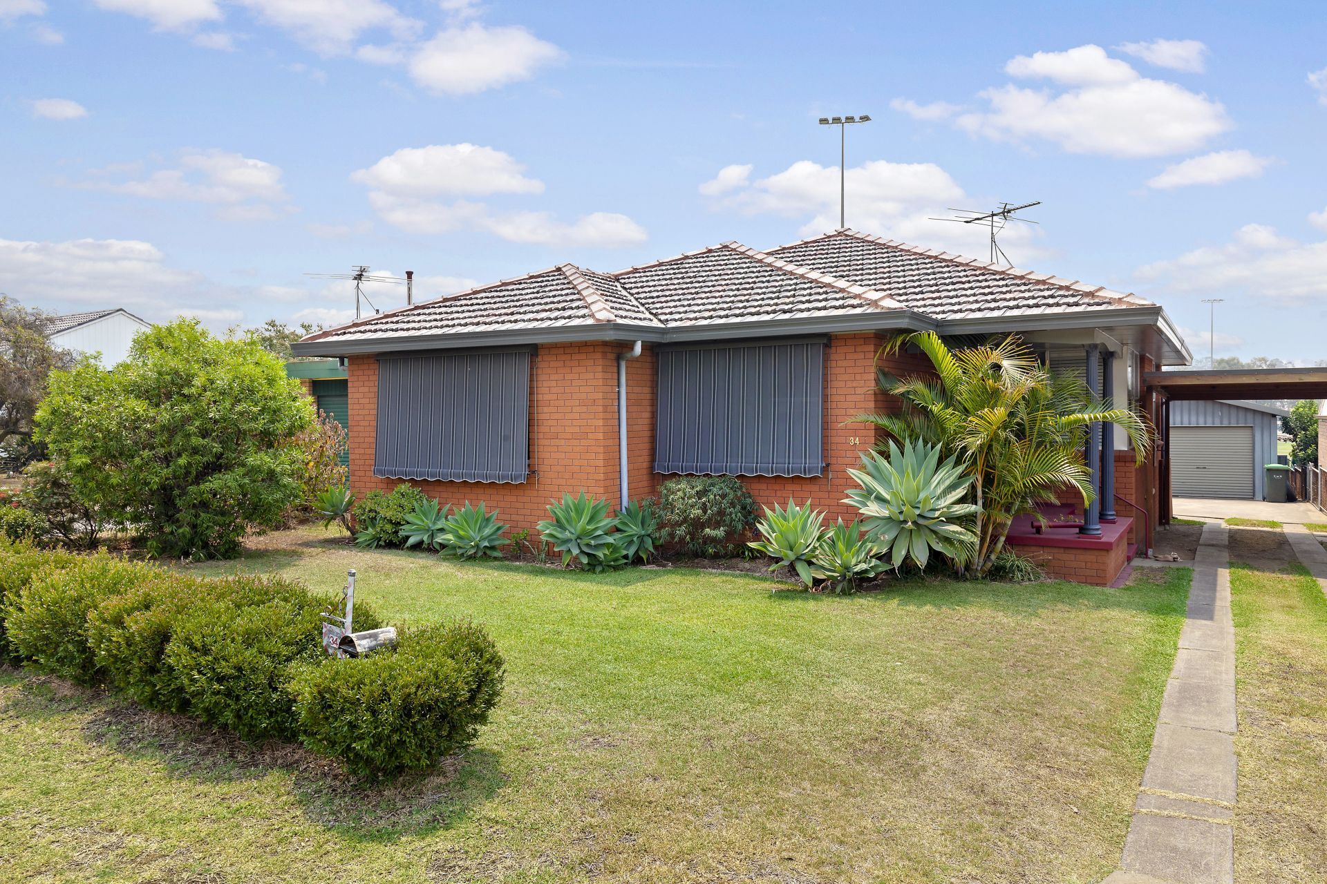 34 Lawson Avenue, Singleton NSW 2330 House Sold