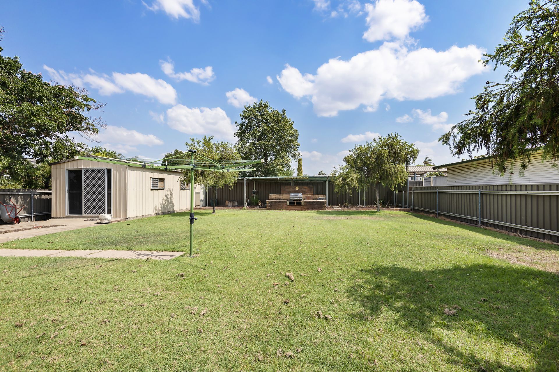 8 Pelerin Avenue, Singleton NSW 2330 Property Information