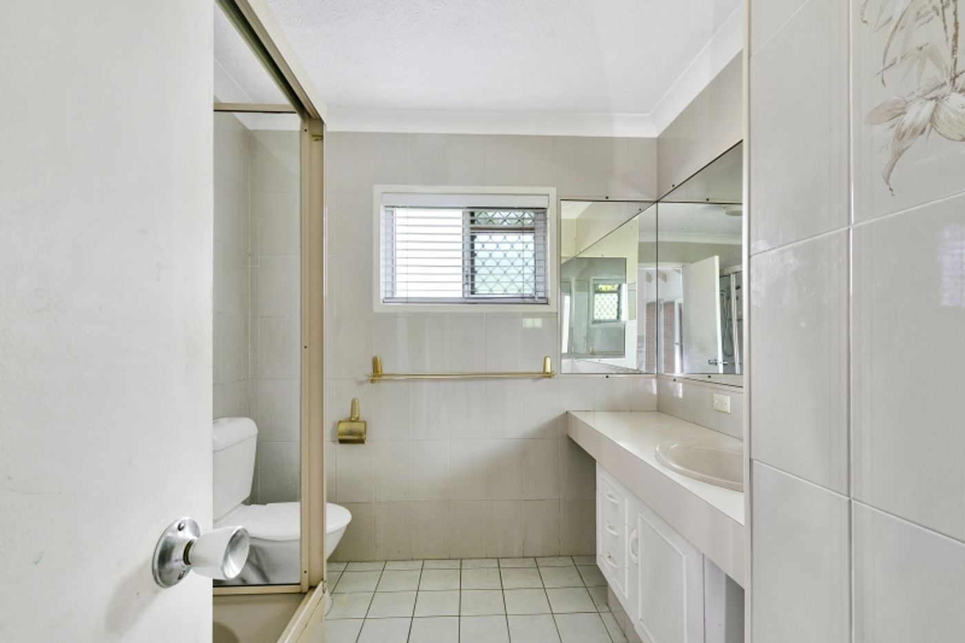 8 Bundall Road, BUNDALL QLD 4217 House Leased