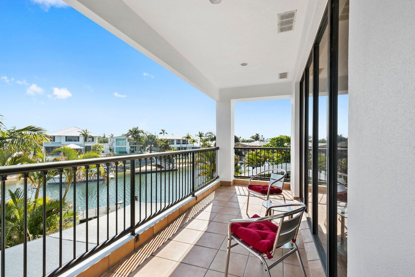 40 Tosti Street, SORRENTO QLD 4217 House Leased