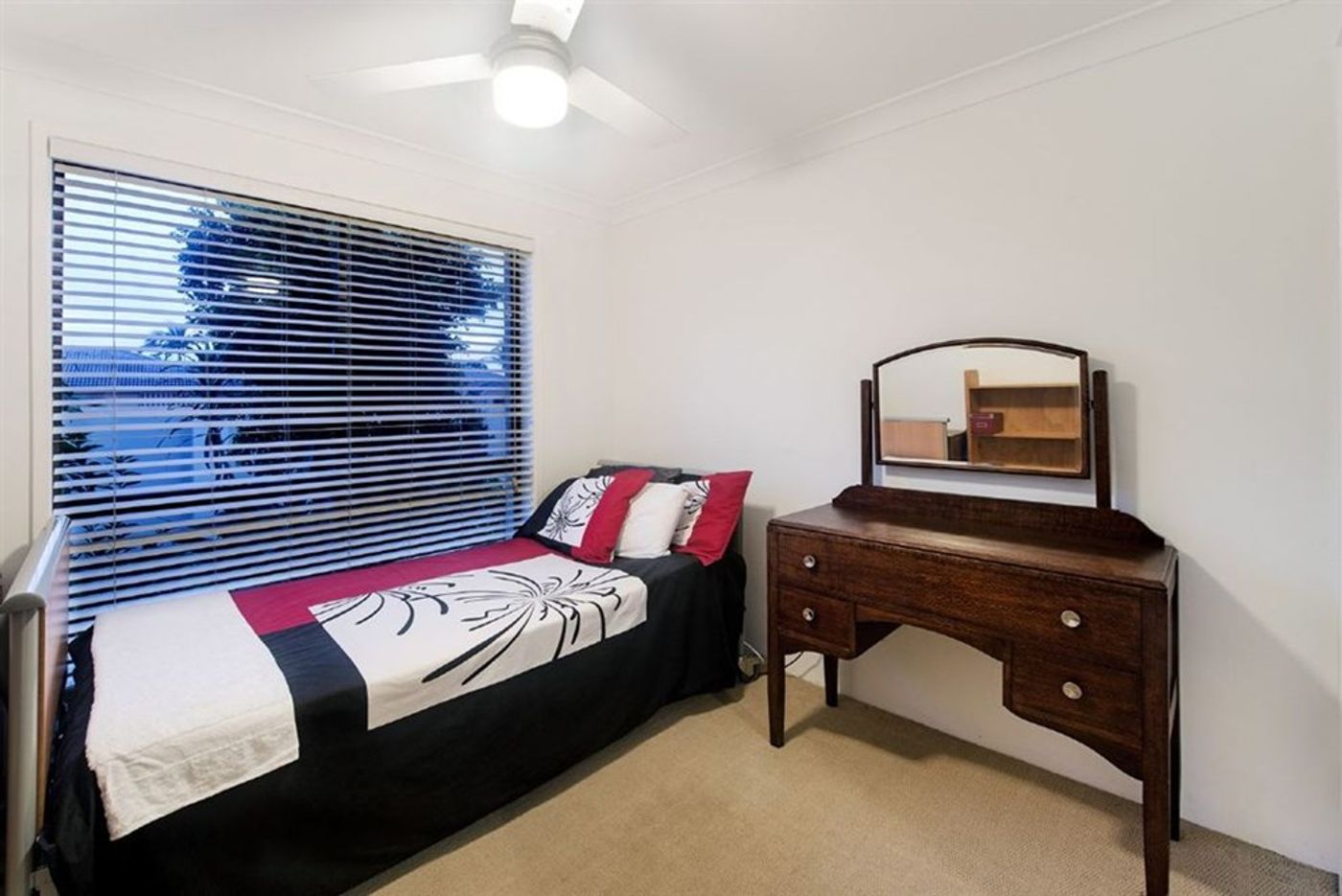 14 Elgin Crescent, BUNDALL QLD 4217 House Leased