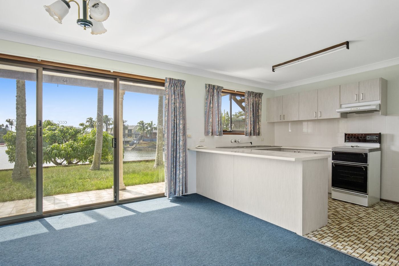 1/34 Claymore Crescent, BUNDALL QLD 4217 House Leased